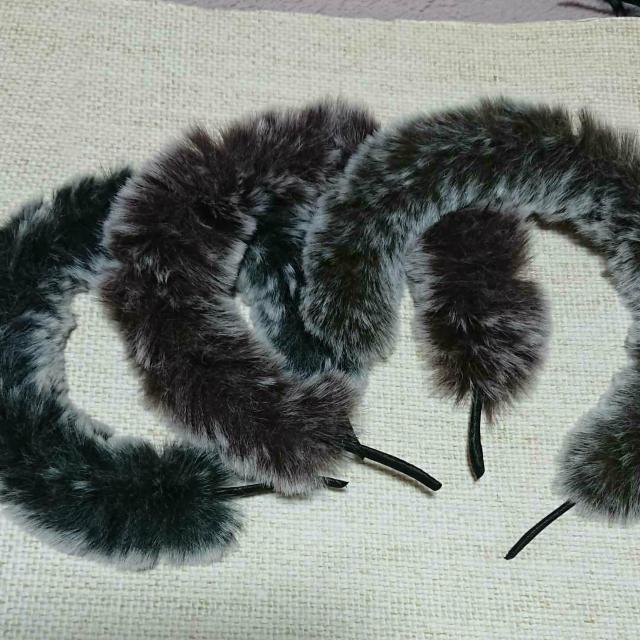 @フェイクファーカチューシャ3本セット 新品未使用 < 女性アクセサリー/時計  @フェイクファーカチューシャ3本セット 新品未使用  < 女性アクセサリー/時計の