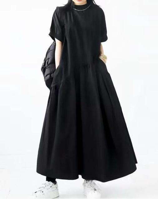 フレア Aライン ロング丈ワンピース シンプル 半袖 ブラック 大きいサイズ < 女性ファッション  フレア Aライン ロング丈ワンピース シンプル 半袖 ブラック 大きいサイズ < 女性ファッションの