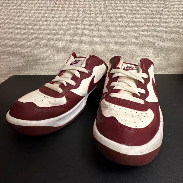 �yNIKE�zACE83 �N���b�O �T���_�� �X���b�|�� 28cm �� �j���t�@�b�V������ 