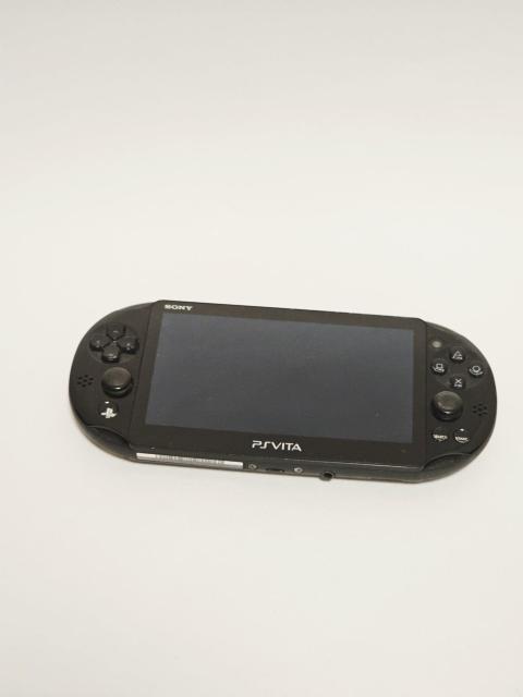 �i1�j PSVITA PCH-2000 �{�� ��  �� �Q�[���{��/�\�t�g�� 
