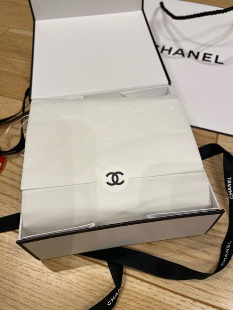 シャネル 2026 ギフトボックス バレンタイン チャーム ショッパー リボン < ブランド シャネル 2026 ギフトボックス バレンタイン チャーム ショッパー リボン < ブランドの