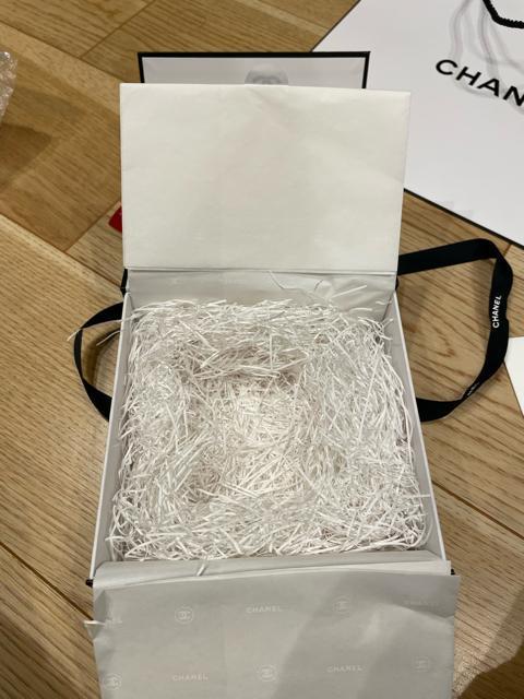 シャネル 2026 ギフトボックス バレンタイン チャーム ショッパー リボン < ブランド シャネル 2026 ギフトボックス バレンタイン チャーム ショッパー リボン < ブランドの
