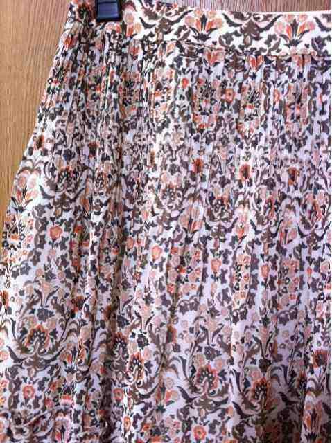 anysis☆柄シフォンスカート★ふんわり☆美品★ < ブランド anysis☆柄シフォンスカート★ふんわり☆美品★ < ブランドの