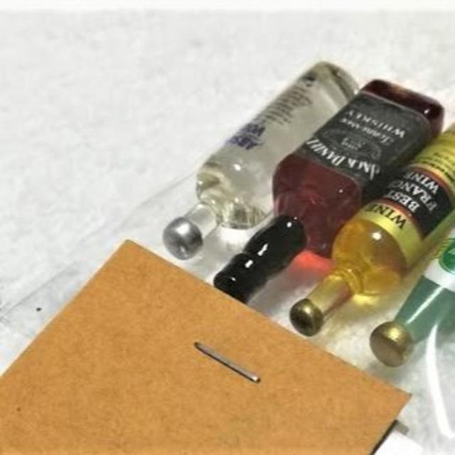 ミニチュア★ウイスキー&ワイン4本セット★ドールハウス★ < おもちゃ  ミニチュア★ウイスキー&ワイン4本セット★ドールハウス★ < おもちゃの