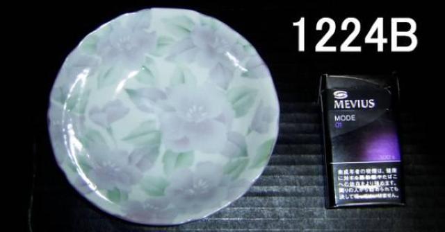 新古品・中皿3枚+どんぶり1点セット < インテリア/ライフ  新古品・中皿3枚+どんぶり1点セット  < インテリア/ライフの