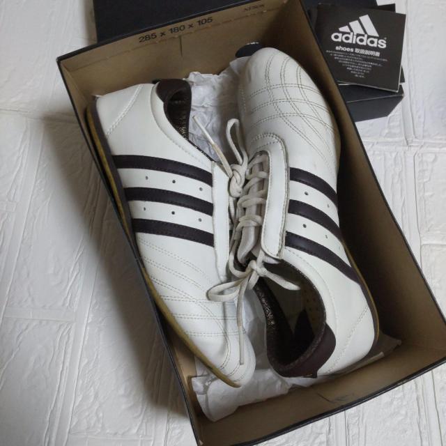 yMdzadidas/AfB_XyzXj[J[(25.5) WORKOUT  t@bV 