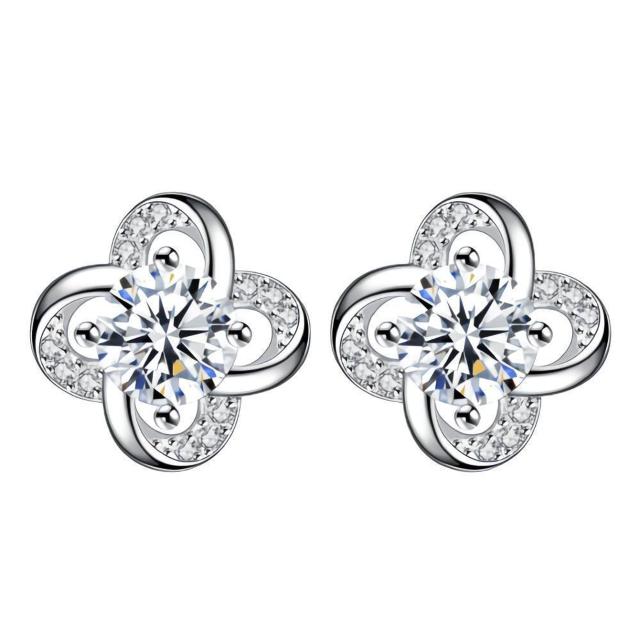 【送料無料】高級感※花 ピアス レディース 贈り物 プレゼント Czダイヤ ホワイトゴールド S925 新品 < 女性アクセサリー/時計 【送料無料】高級感※花 ピアス レディース 贈り物 プレゼント Czダイヤ ホワイトゴールド S925 新品 < 女性アクセサリー/時計の