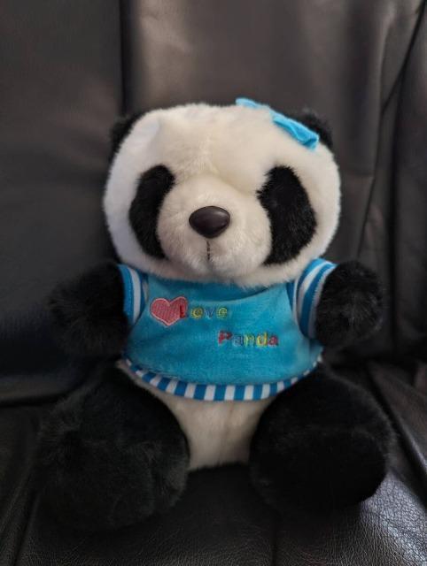 ゆうパック送料無料ご変更させて頂きました/LONGBO/本場中国土産/パンダ/ぬいぐるみ/約20cm/フワフワ/可愛い < おもちゃ  ゆうパック送料無料ご変更させて頂きました/LONGBO/本場中国土産/パンダ/ぬいぐるみ/約20cm/フワフワ/可愛い < おもちゃの