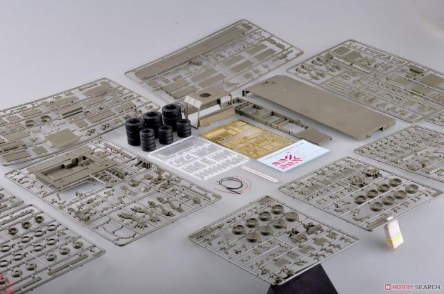 トランペッター 1/35 ファウンSLT-56トランスポーター プラモデル < ホビー  トランペッター 1/35 ファウンSLT-56トランスポーター プラモデル < ホビーの