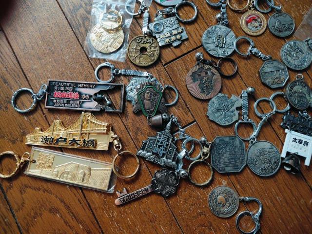 n L[z_[  R  ό yY 70 ܂Ƃߔ   