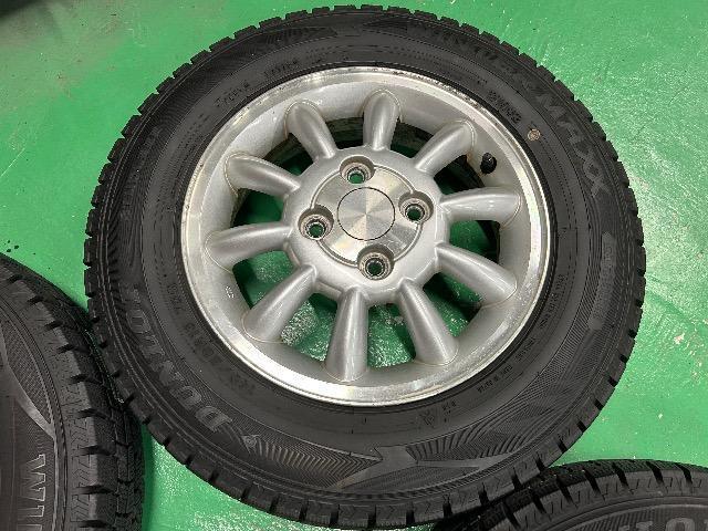 0092405)中古国産スタッドレスタイヤダンロップウィンターマックス4本スズキ純正アルミホイールセット145/80R13送料無料 < 自動車/バイク 0092405)中古国産スタッドレスタイヤダンロップウィンターマックス4本スズキ純正アルミホイールセット145/80R13送料無料 < 自動車/バイク