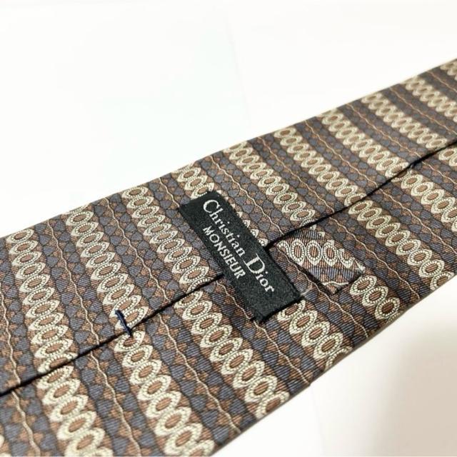 美品 Christian Dior ディオール ネクタイ 小 花 柄 シルク < ブランド  美品 Christian Dior ディオール ネクタイ 小 花 柄 シルク < ブランドの