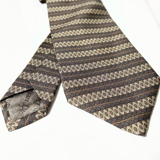 美品 Christian Dior ディオール ネクタイ 小 花 柄 シルク < ブランド  美品 Christian Dior ディオール ネクタイ 小 花 柄 シルク < ブランドの