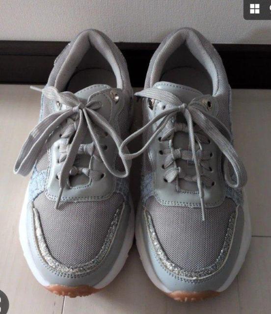 ブリジットバーキン☆ラメツイードコンビスニーカー☆グレー24cm < 女性ファッション ブリジットバーキン☆ラメツイードコンビスニーカー☆グレー24cm < 女性ファッションの