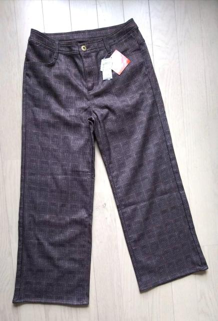 kkwtBbggChpc`FbNpc   t@bV 