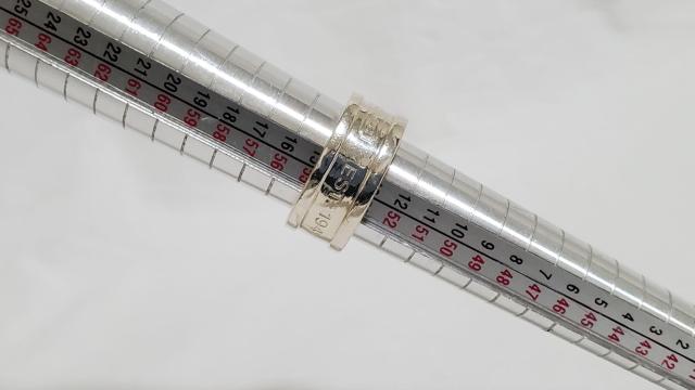 正規 コーチ ロゴ ソリッド リング 14号 アイコンワイドバンド SV ネックレストップ○男女兼用 クラシック エンブレム 指輪 < ブランド  正規 コーチ ロゴ ソリッド リング 14号 アイコンワイドバンド SV ネックレストップ○男女兼用 クラシック エンブレム 指輪 < ブランドの