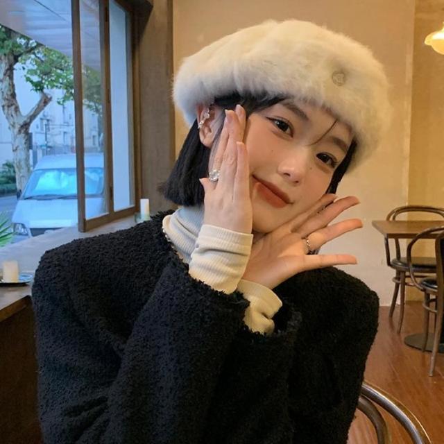 レー帽 防寒 小顔 かわいい カジュアル きれいめ 帽子 秋冬 ニット ホワイト < 女性ファッション  レー帽 防寒 小顔 かわいい カジュアル きれいめ 帽子 秋冬 ニット ホワイト < 女性ファッションの