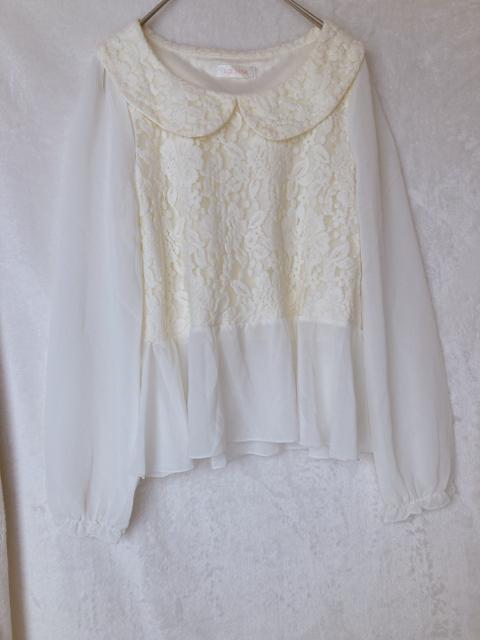 LIS LISA リズリサ フロッキー 花柄 シースル 長袖 トップス F N2m < ブランド  LIS LISA リズリサ フロッキー 花柄 シースル 長袖 トップス F N2m < ブランドの