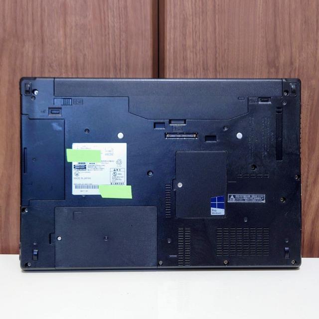 FUJITSU LIFEBOOK Corei5 8GB SSD256GB Windows11 Office2024 DVD