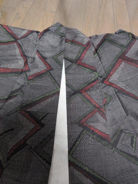 鑑定書付き、未使用、本場大島紬の着物 < 女性ファッション  鑑定書付き、未使用、本場大島紬の着物 < 女性ファッションの