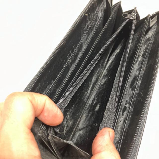 y1~X^[gzyGuy Laroche / MbVz z / Eht@Xi[