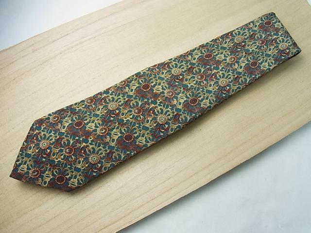 iChristian Dior MONSIEURiNX`fBI[ bVjVNlN^C  uh 