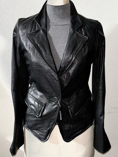 未使用 Bou Jeloud 新品 保管品 高級 山羊革 レザー ジャケット テーラード 38 ブラック 黒 コート 冬 アウター < 女性ファッション 未使用 Bou Jeloud 新品 保管品 高級 山羊革 レザー ジャケット テーラード 38 ブラック 黒 コート 冬 アウター < 女性ファッションの