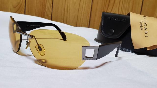 正規美 レア ブルガリ クアドラート オープンスクエアロゴ メタルサングラス 茶 黒 シルバー 付属有 < ブランド 正規美 レア ブルガリ クアドラート オープンスクエアロゴ メタルサングラス 茶 黒 シルバー 付属有 < ブランドの