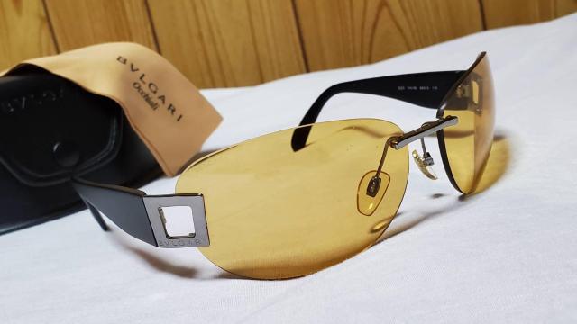 正規美 レア ブルガリ クアドラート オープンスクエアロゴ メタルサングラス 茶 黒 シルバー 付属有 < ブランド 正規美 レア ブルガリ クアドラート オープンスクエアロゴ メタルサングラス 茶 黒 シルバー 付属有 < ブランドの