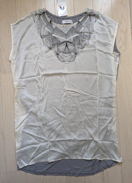 LL★tesera★前後切り替えチュニックワンピース★新品★送料無料 < 女性ファッション  LL★tesera★前後切り替えチュニックワンピース★新品★送料無料 < 女性ファッションの