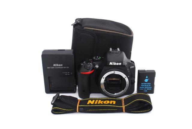 Wi-Fi@\ڂŃNN]Nikon D5500 {fB   Ɠd/AV 