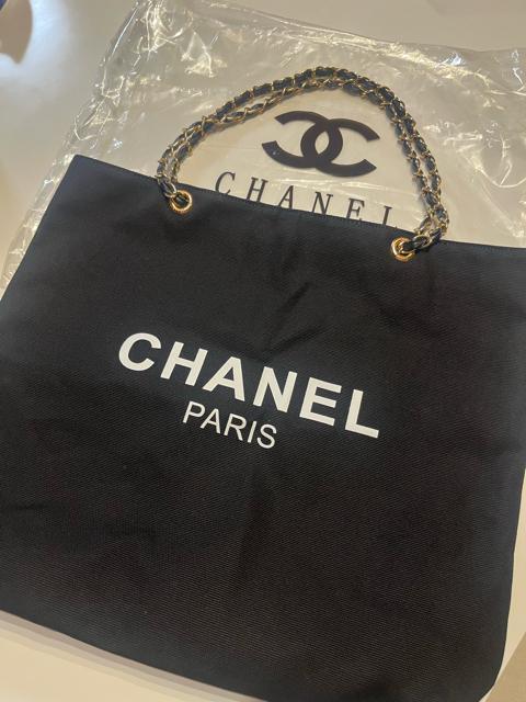 CHANEL �V���l�� �R�X���J�E���^�[ �ƐœX �M�t�g �g�[�g�o�b�O  �� �u�����h�� 