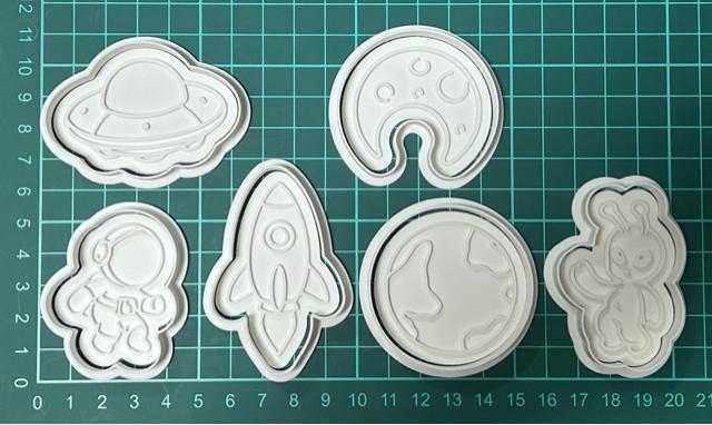 宇宙船形クッキー型 6個セット 抜き型 粘土型 お菓子作り 弁当 エイリアン < インテリア/ライフ 宇宙船形クッキー型 6個セット 抜き型 粘土型 お菓子作り 弁当 エイリアン < インテリア/ライフの