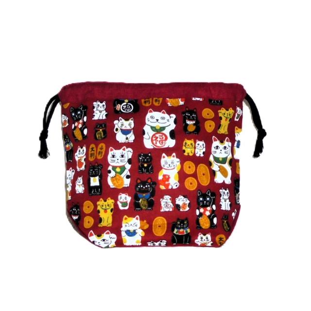 【底マチ幅が広い巾着】◆招き猫×赤地◆裏地あり巾着 < 女性ファッション 【底マチ幅が広い巾着】◆招き猫×赤地◆裏地あり巾着 < 女性ファッションの