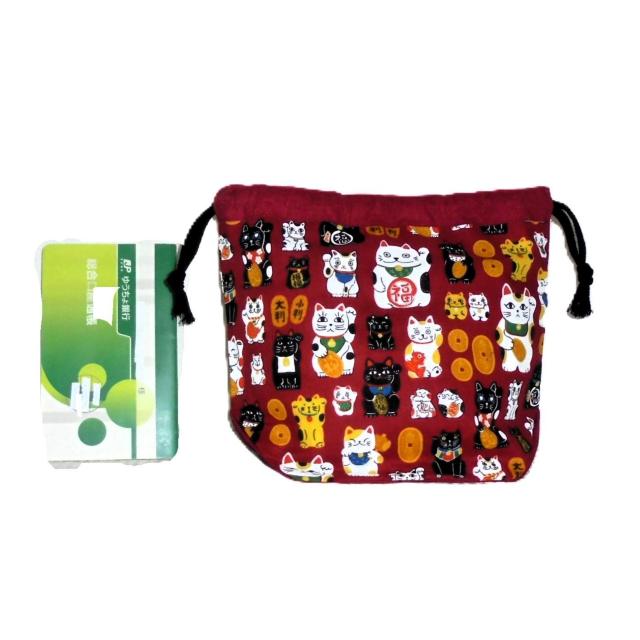 【底マチ幅が広い巾着】◆招き猫×赤地◆裏地あり巾着 < 女性ファッション 【底マチ幅が広い巾着】◆招き猫×赤地◆裏地あり巾着 < 女性ファッションの