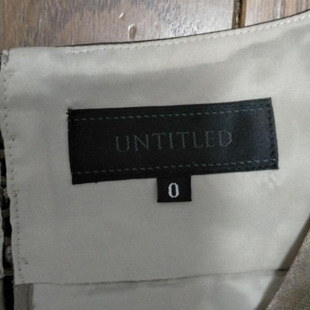 UNTITLEDサテン切替ワンピース サイズ0 < 女性ファッション  UNTITLEDサテン切替ワンピース サイズ0 < 女性ファッションの