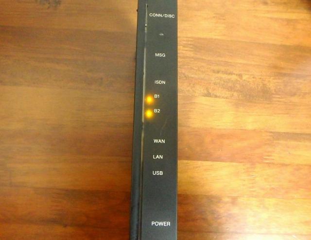 ★YAMAHA ルーター RTA54i 中古 ジャンク 通電確認済 < PC本体/周辺機器  ★YAMAHA ルーター RTA54i 中古 ジャンク 通電確認済 < PC本体/周辺機器の