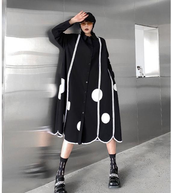 ロング丈 前開き シャツワンピース ドット柄 ブラック 大きいサイズ < 女性ファッション  ロング丈 前開き シャツワンピース ドット柄 ブラック 大きいサイズ < 女性ファッションの