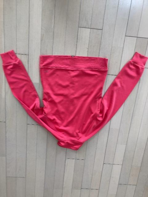 新品未使用ナイキNIKE超オシャレジャケットスウェットパーカーピンクロゴ超人気足長効果抜群早い者勝ちジップアップ < ブランド 新品未使用ナイキNIKE超オシャレジャケットスウェットパーカーピンクロゴ超人気足長効果抜群早い者勝ちジップアップ < ブランドの