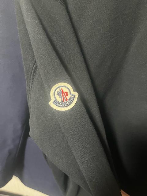 MONCLER �����N���[�� �X�E�F�b�g �g���[�i�[ �u���b�N ���S �� �u�����h�� 