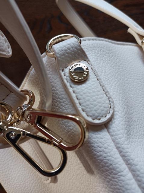 INDEX 柔らかフェイクレザー2wayバッグ新品未使用★アイボリー★三つ口便利★送料半額★ < 女性ファッション INDEX 柔らかフェイクレザー2wayバッグ新品未使用★アイボリー★三つ口便利★送料半額★ < 女性ファッションの