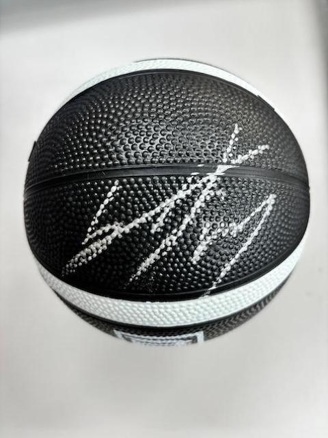 #5 ソン・ギョチャン選手 サイン入りミニボール(直筆サイン入り) < レジャー/スポーツ #5 ソン・ギョチャン選手 サイン入りミニボール(直筆サイン入り) < レジャー/スポーツの