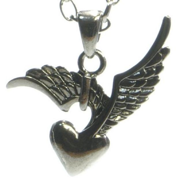 エンジェルハートネックレス ペンダント トップ チェーン モチーフ かっこかわいい 天使 銀色 羽根 シルバー < 女性アクセサリー/時計  エンジェルハートネックレス ペンダント トップ チェーン モチーフ かっこかわいい 天使 銀色 羽根 シルバー  < 女性アクセサリー/時計の