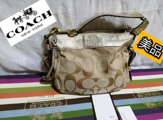 正規品極美品コーチショルダーバッグ本革キャンバスお上品シグネチャー品薄大活躍コーチバッグCOACH超人気お上品重宝できます < ブランド  正規品極美品コーチショルダーバッグ本革キャンバスお上品シグネチャー品薄大活躍コーチバッグCOACH超人気お上品重宝できます  < ブランドの