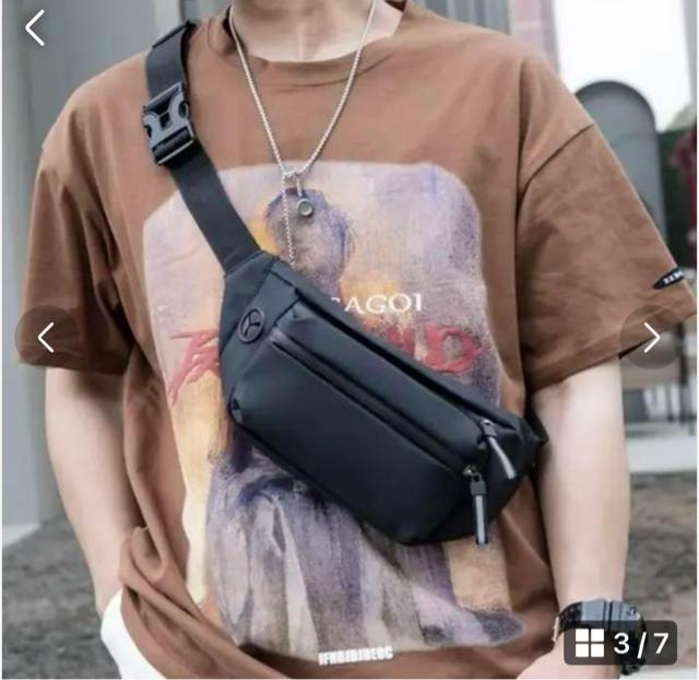 新品 未使用 ボディバッグ ウエストポーチ 黒 ブラック シンプル メンズ < 男性ファッション  新品 未使用 ボディバッグ ウエストポーチ 黒 ブラック シンプル メンズ < 男性ファッションの