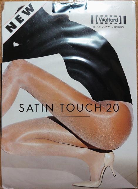 Vi/J/Wolford/I[X[XgbLO   t@bV 