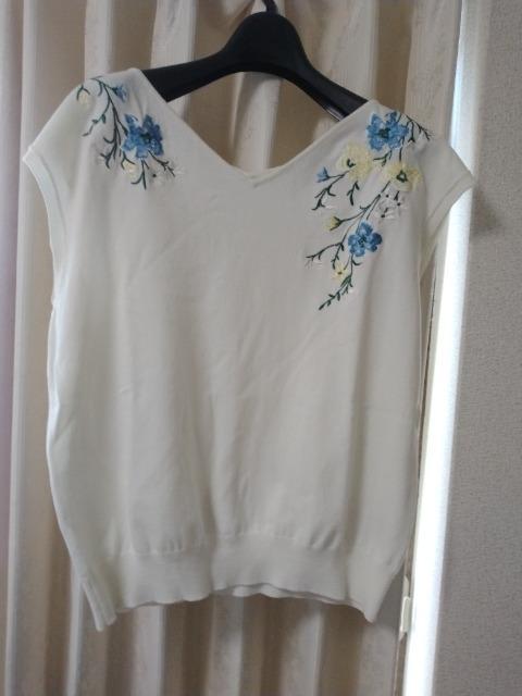 JUSGLITTY �W���X�O���b�e�B�[�ԕ��h�JV�l�b�N�j�b�g���z���C�g  �� �u�����h�� 