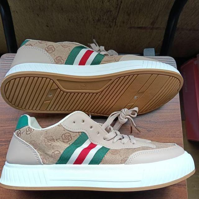 �V�i 26.5cm �����Y �X�j�[�J�[ �u���E�� �V���[�Y �C �J�W���A�� �� �j���t�@�b�V������ 