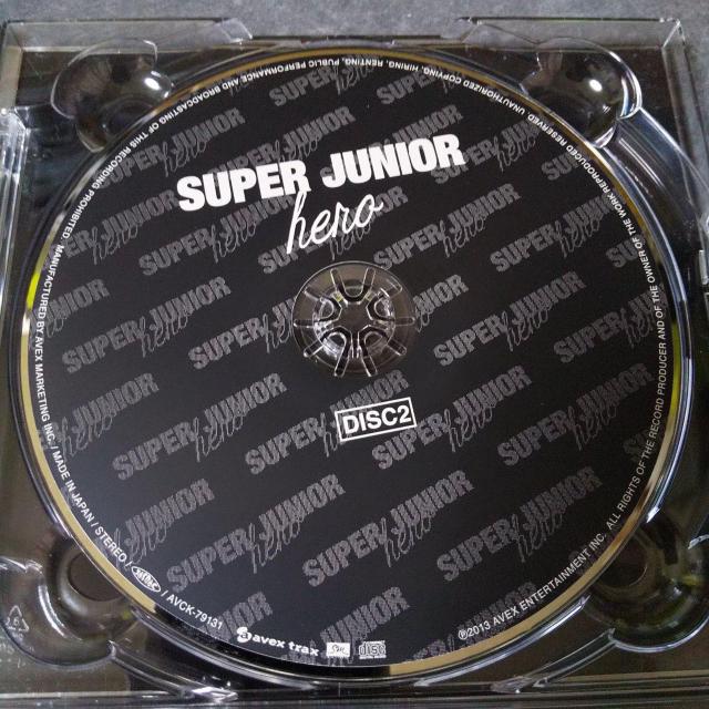SUPER JUNIORypՁzHero [2CD+DVD]<񐶎Y>  ^gObY 