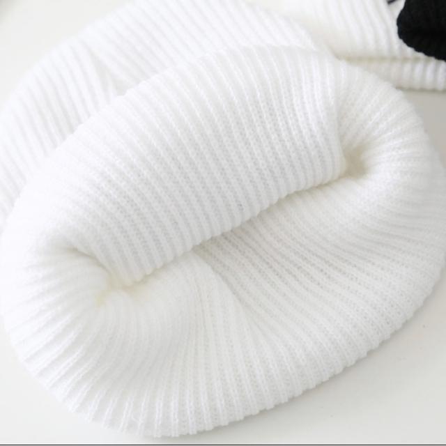 ロゴ入り ニット帽【新品】ブラック黒 バイカラー●男女兼用●カジュアル 韓国ファッション < 女性ファッション  ロゴ入り ニット帽【新品】ブラック黒 バイカラー●男女兼用●カジュアル 韓国ファッション < 女性ファッションの